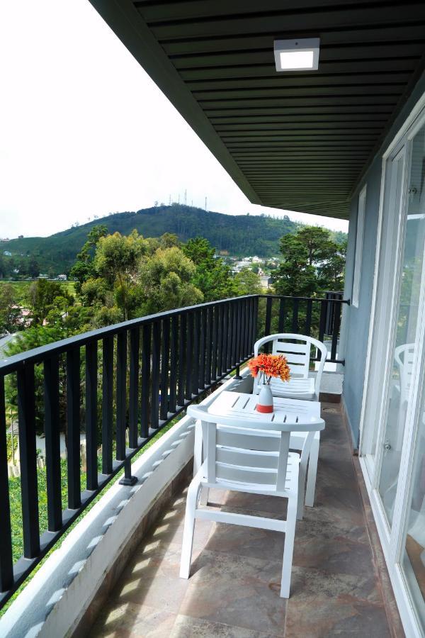 The Breeze Luxury Apartment Nuwara Eliya Esterno foto